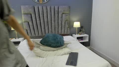 Roan Birkin online show from February 2025 02:44:02 AM