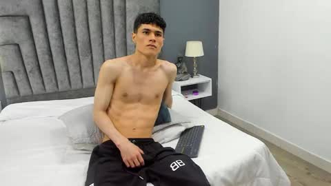 Roan Birkin online show from February 2025 07:30:01 PM