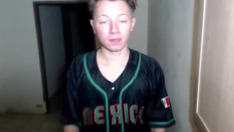 RoastingCorn online show from February 2026 09:36:02 AM