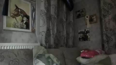 rob18997 online show from November 2025 12:52:02 AM