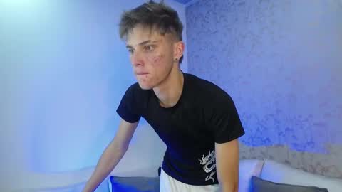 Robbin online show from September 2025 07:37:02 PM