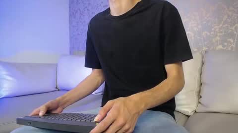 Robbin online show from September 2025 08:54:01 PM