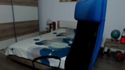 robbyshawz online show from April 2026 04:37:01 AM