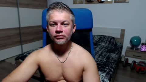 Snapshot of robbyshawz chatting on July 2026 04:06:02 AM robbyshawz online show from July 2026 04:06:02 AM