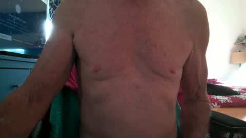 robert online show from December 2025 08:59:01 PM