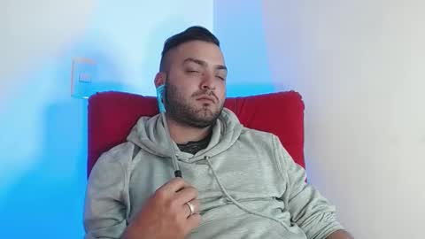 Stiven - online show from February 2025 08:55:01 AM