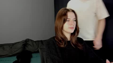 Lisa and Robert  i am online all days 900 am GMT3   online show from December 2024 11:34:02 AM