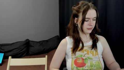 Lisa and Robert  i am online all days 900 am GMT3   online show from January 2025 10:31:02 AM