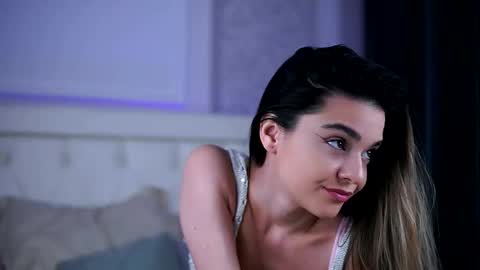 Roberta online show from March 2026 12:41:01 PM