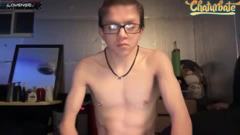 Snapshot of robertcicijr21 chatting on December 2024 02:57:01 AM Robert Cici Jr. online show from December 2024 02:57:01 AM