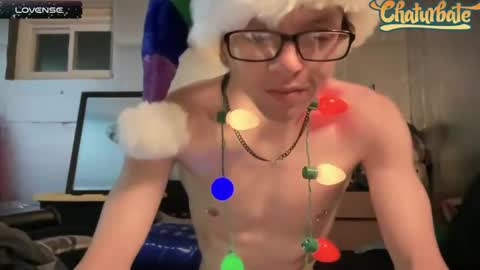 Snapshot of robertcicijr21 chatting on December 2024 09:46:01 AM Robert Cici Jr. online show from December 2024 09:46:01 AM