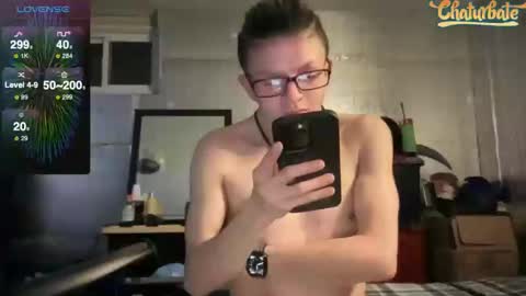 Snapshot of robertcicijr21 chatting on January 2025 04:41:01 AM Robert Cici Jr. online show from January 2025 04:41:01 AM