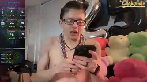 Snapshot of robertcicijr21 chatting on March 2025 01:43:01 AM Robert Cici Jr. online show from March 2025 01:43:01 AM