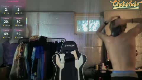 Snapshot of robertcicijr21 chatting on October 2025 12:22:02 PM Robert Cici Jr. online show from October 2025 12:22:02 PM