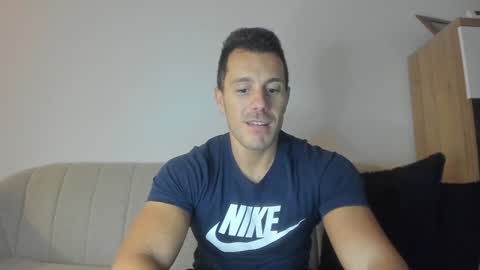 roberto4ever online show from January 2025 02:35:02 PM