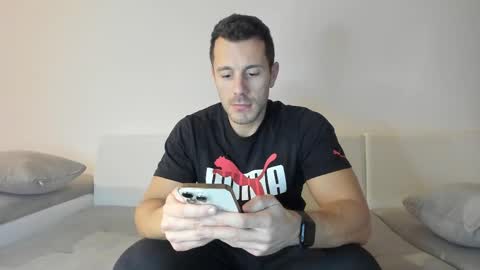 roberto4ever online show from February 2025 06:11:02 PM