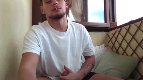 Roberto online show from September 2025 07:44:02 AM