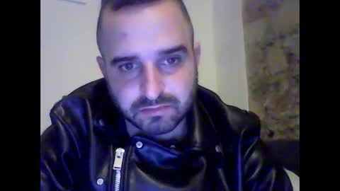 Roberto online show from January 2025 12:06:01 AM