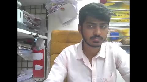 Robertsalia online show from February 2025 12:27:01 PM