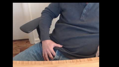 robidan6923 online show from February 2025 04:03:02 PM