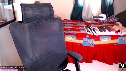 Ivanna and Robin online show from February 2026 07:35:01 PM