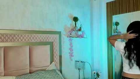 robin D online show from February 2026 12:21:01 PM