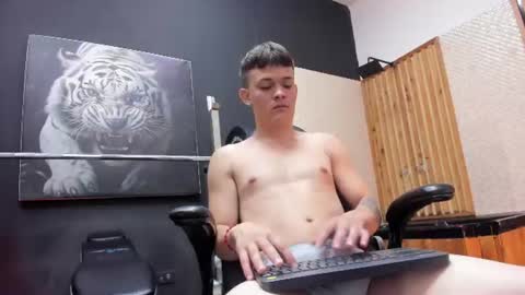 Snapshot of robinlion91 chatting on July 2026 12:02:02 AM robinlion91 online show from July 2026 12:02:02 AM