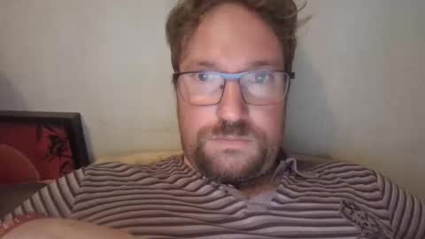 Snapshot of robinouhot chatting on October 2025 01:50:02 AM robinouhot online show from October 2025 01:50:02 AM