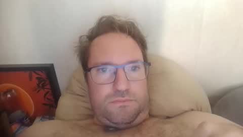 Snapshot of robinouhot chatting on November 2025 09:09:01 AM robinouhot online show from November 2025 09:09:01 AM