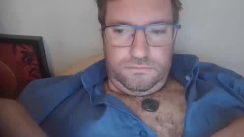 Snapshot of robinouhot chatting on November 2025 08:56:01 AM robinouhot online show from November 2025 08:56:01 AM