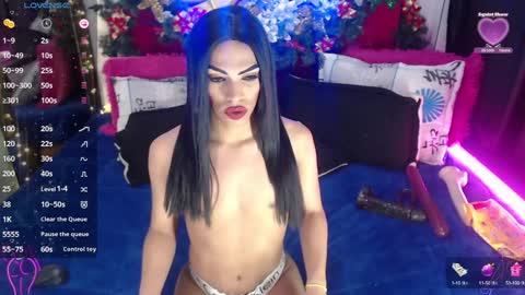 Margot Ferrer online show from January 2025 03:47:01 AM