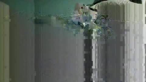 Snapshot of roblee122 chatting on February 2026 04:41:01 AM roblee122 online show from February 2026 04:41:01 AM