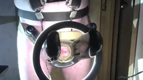 Robodickmilker online show from October 2025 02:58:02 AM