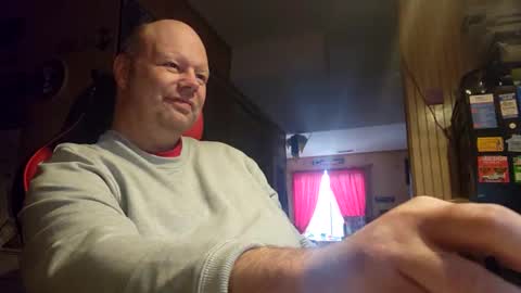 Robo Nuts online show from January 2025 07:41:02 PM