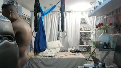 cazador 99 online show from February 2026 03:43:02 PM