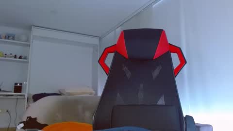 roby_millerr online show from March 2025 06:19:01 PM