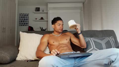 roby_millerr online show from February 2026 02:20:02 PM