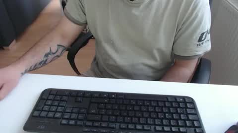 Snapshot of robzombi chatting on April 2026 08:06:02 AM Rockbart online show from April 2026 08:06:02 AM
