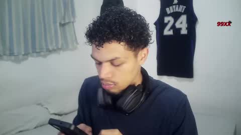 Rocco online show from November 2025 12:39:02 PM