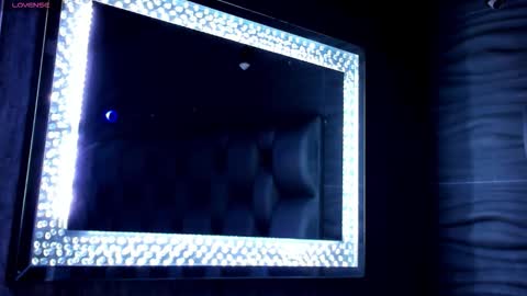 rocco_santos online show from October 2025 12:14:02 PM