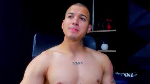 Snapshot of rocco_santos chatting on February 2026 07:21:02 PM rocco_santos online show from February 2026 07:21:02 PM