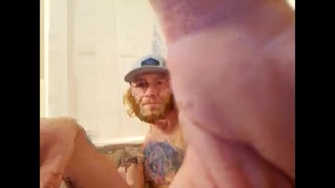 Snapshot of rockhardsurfers chatting on January 2025 04:30:01 AM rockhardsurfers online show from January 2025 04:30:01 AM