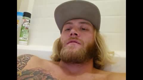 Snapshot of rockhardsurfers chatting on January 2025 03:04:02 AM rockhardsurfers online show from January 2025 03:04:02 AM