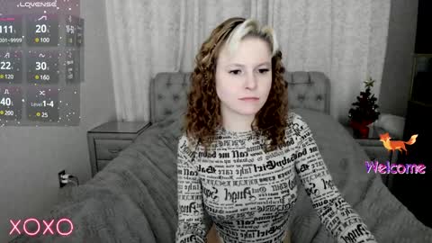 Snapshot of rocky_foxy chatting on January 2025 01:43:02 AM Rockel online show from January 2025 01:43:02 AM