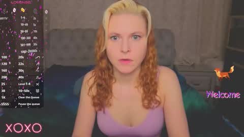 Snapshot of rocky_foxy chatting on September 2025 09:40:02 PM Rockel online show from September 2025 09:40:02 PM