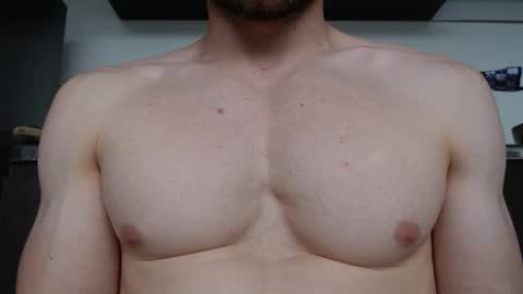 Snapshot of rocky_muscle chatting on November 2025 07:57:01 PM rocky muscle online show from November 2025 07:57:01 PM