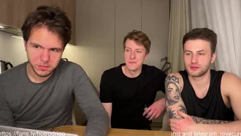 Rodrigo online show from February 2025 11:21:02 PM