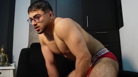 Roger Belmont online show from September 2025 03:44:01 AM