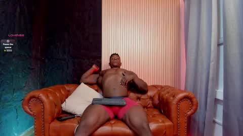 Rogger online show from October 2025 10:21:02 PM