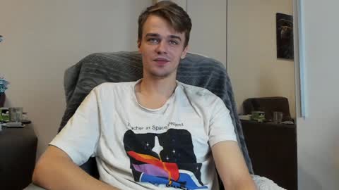 taylor fox online show from December 2024 02:56:01 PM